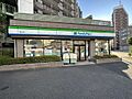 ファミリーマー...