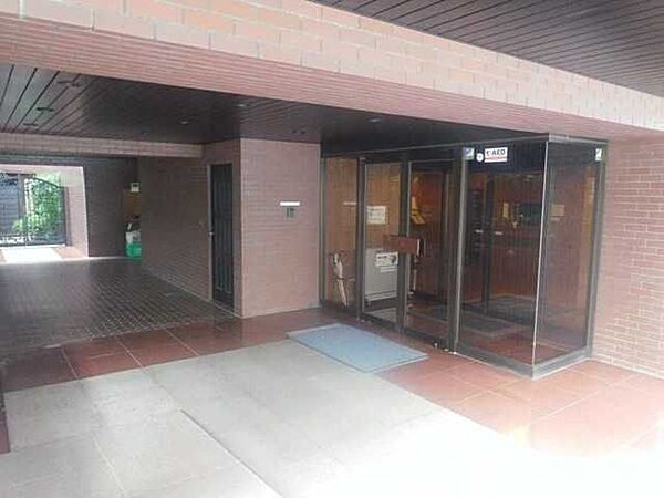 エントランスを拡大表示