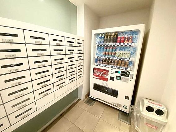 ベンダーコーナ...