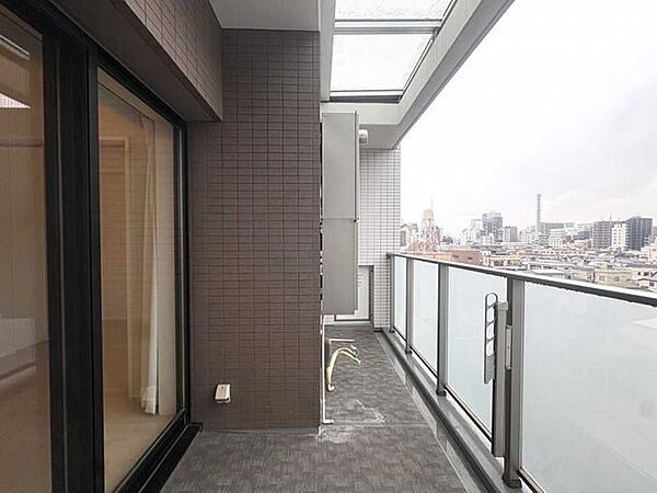 バルコニーを拡大表示