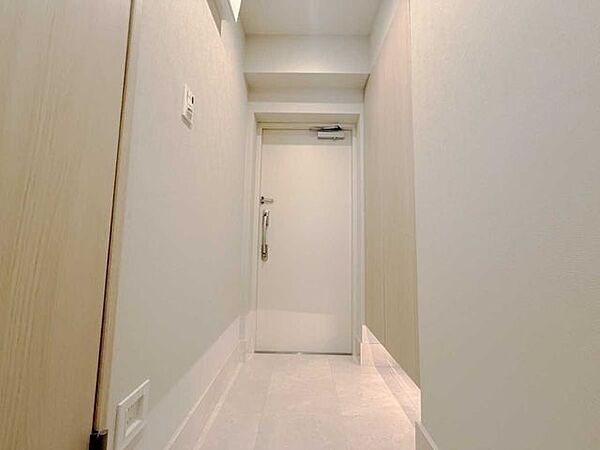 玄関を拡大表示