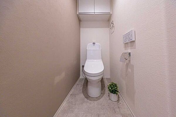 トイレを拡大表示