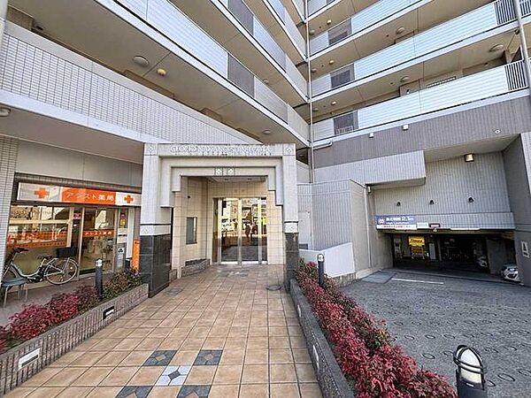 エントランスを拡大表示
