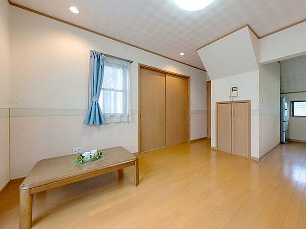 リビング/ダイニングを拡大表示