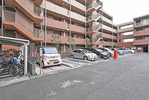 駐車場を拡大表示