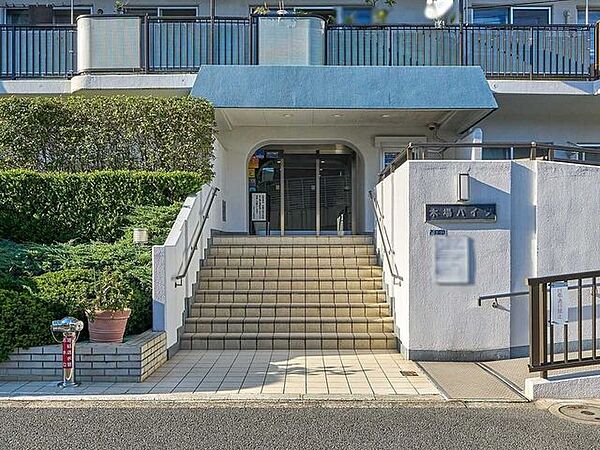 エントランスを拡大表示