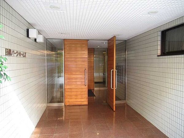 エントランスを拡大表示