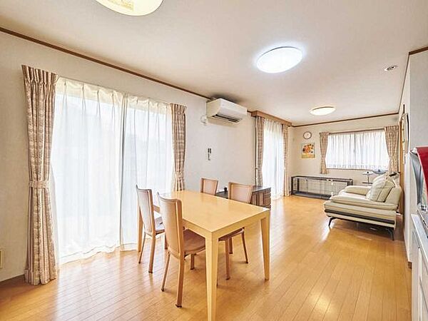 室内を拡大表示