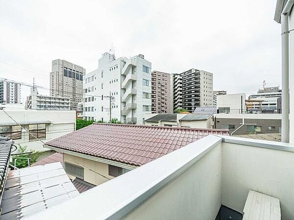 バルコニーを拡大表示
