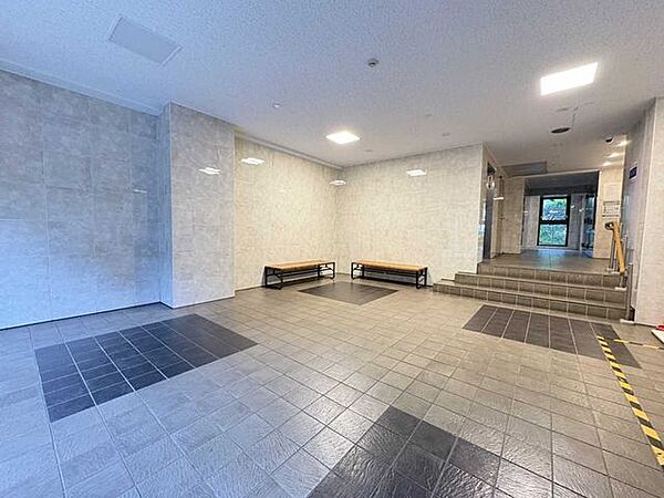 エントランスを拡大表示