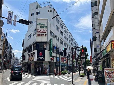 三鷹ショッピングセンター 190m