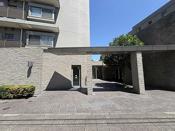 エントランスを拡大表示