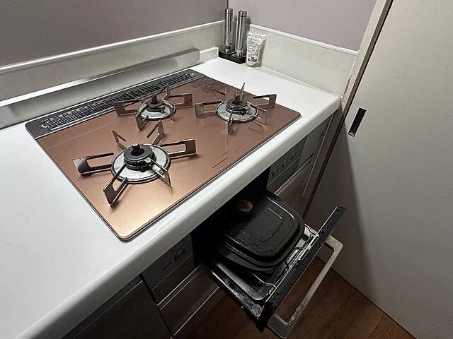 キッチン 府中市西原町2丁目