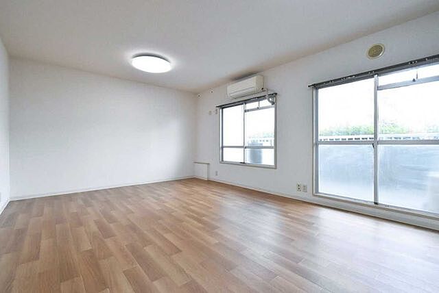 リビング/ダイニング 津田沼ハイムB棟 1階/-