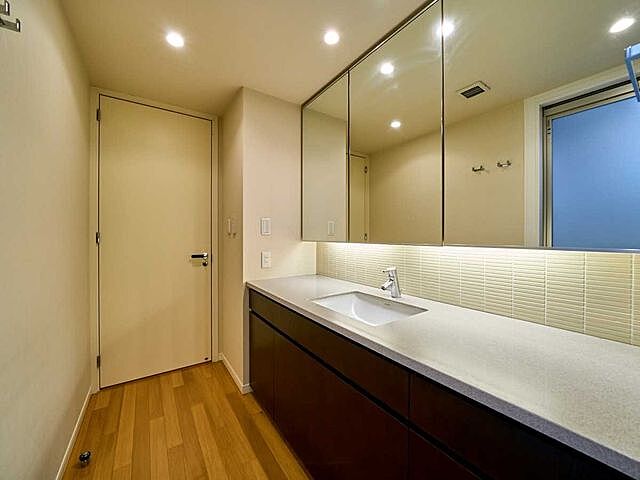 浴室 M.M.TOWERS FORESIS R棟 16階/-