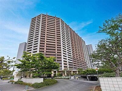 外観:TWE WEST棟/エントランス前に車寄せ有り 外観:TWE WEST棟/エントランス前に車寄せ有り