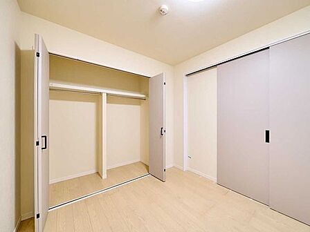 エアコン先行配管済/クローゼット有り