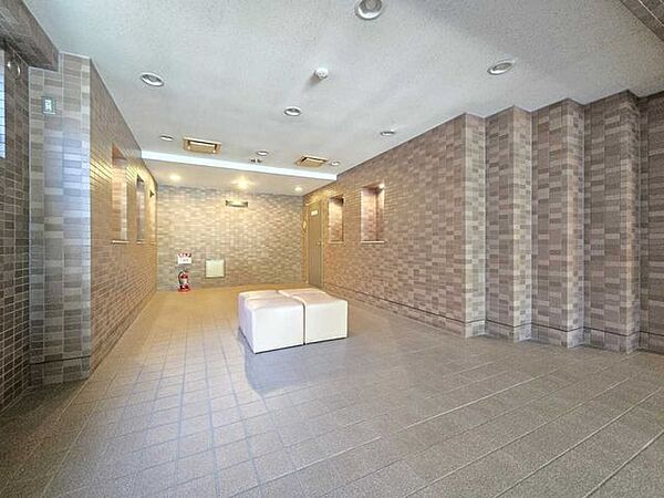 エントランスを拡大表示