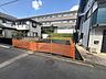その他：現地写真　土地と道路とは平坦です。