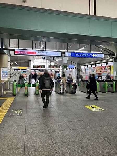 東戸塚駅 510m
