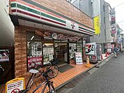 セブンイレブン川崎新丸子駅前店 160m