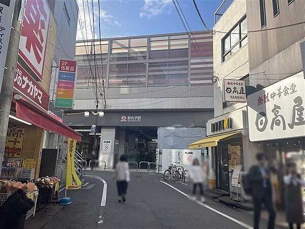 周辺