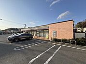セブンイレブン 横浜栄上郷町店 290m