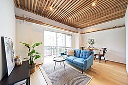 逗子マリーナ厚生用建物6号棟 1LDKのリビング/ダイニング