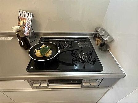 三口コンロ