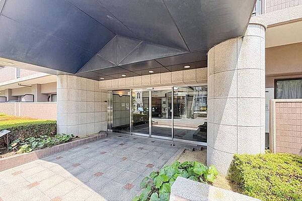 エントランスを拡大表示