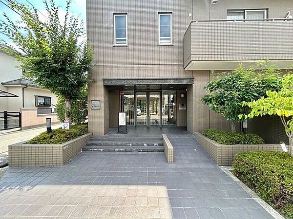 エントランスを拡大表示