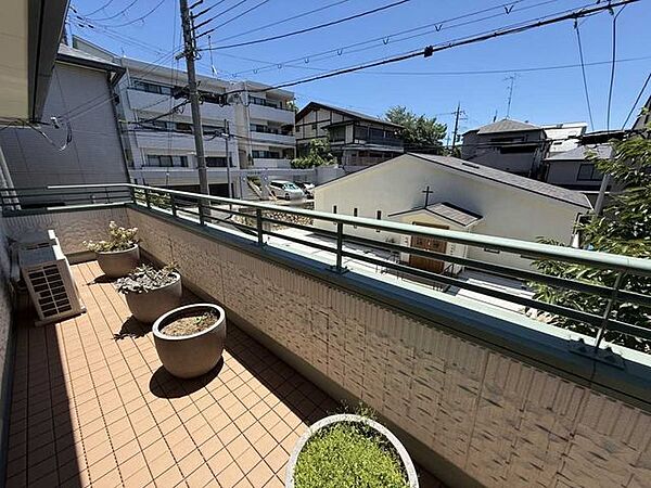 バルコニーを拡大表示