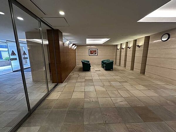 エントランスを拡大表示
