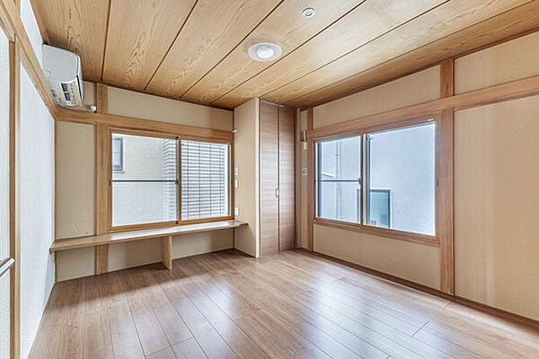 室内