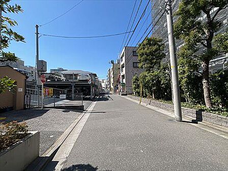 前面道路1
