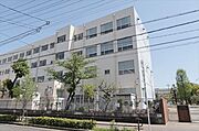 名古屋市立高見小学校まで660m