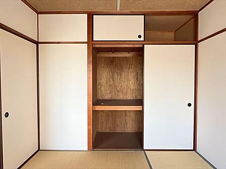 押入（北西側和室6帖）