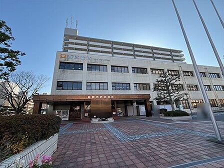 福岡市西区役所まで440m