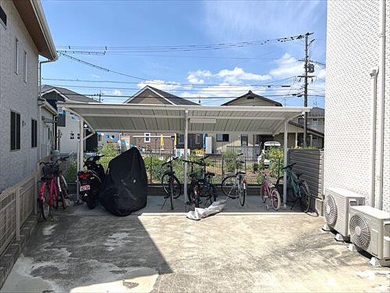 サイクルポート