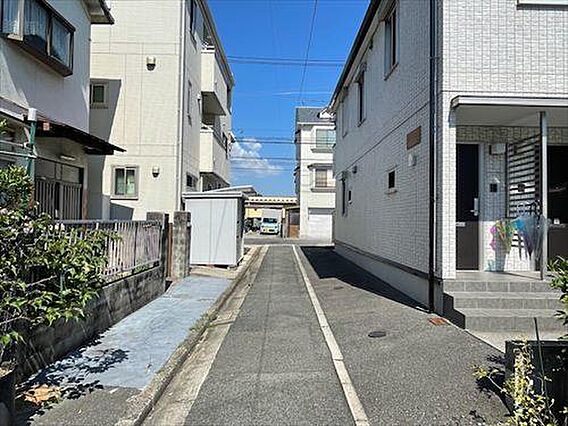 北側前面通路（...