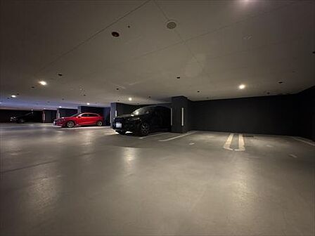 屋内駐車場