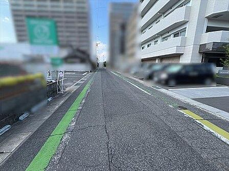 西側道路