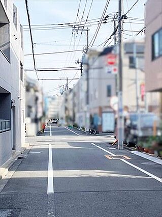 現地前道路