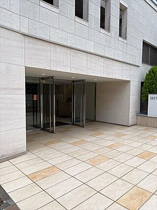 建物外観　20...