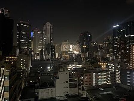 バルコニーからの眺望(夜景)1