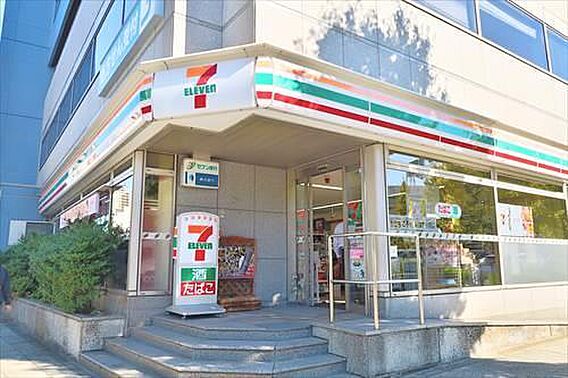セブンイレブン...
