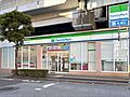 ファミリーマー...