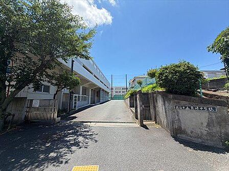 横浜市立岩崎中学校