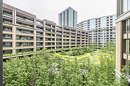 西側バルコニーからの眺望（北側）