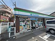 ファミリーマート本牧公園前店